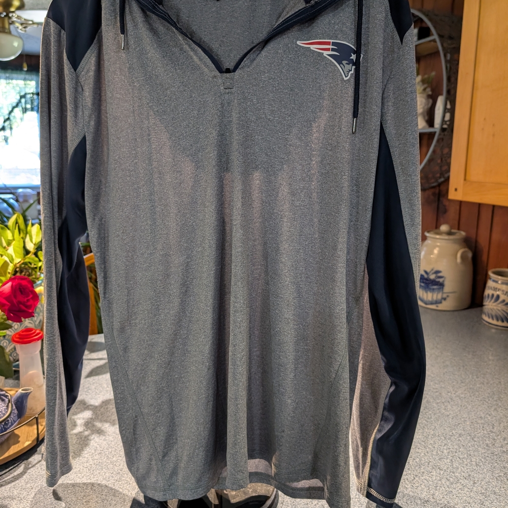 Team Apparel Gray and Navy Quarter-Zip